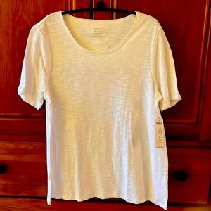 Chico’s The ultimate tee size 1